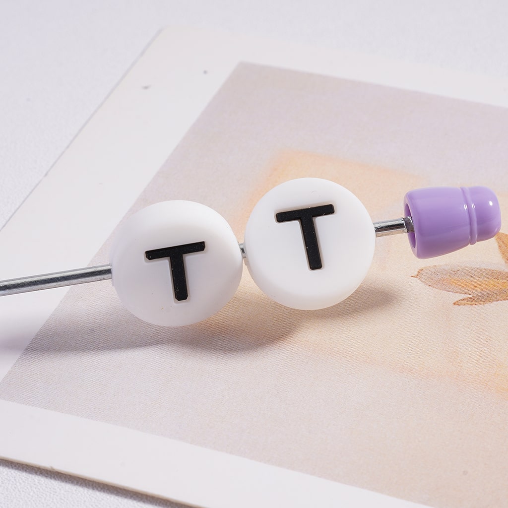Silicone Beads Round Flat English Letters Prints 15MM (The Hole is Horizontal, not Vertical)