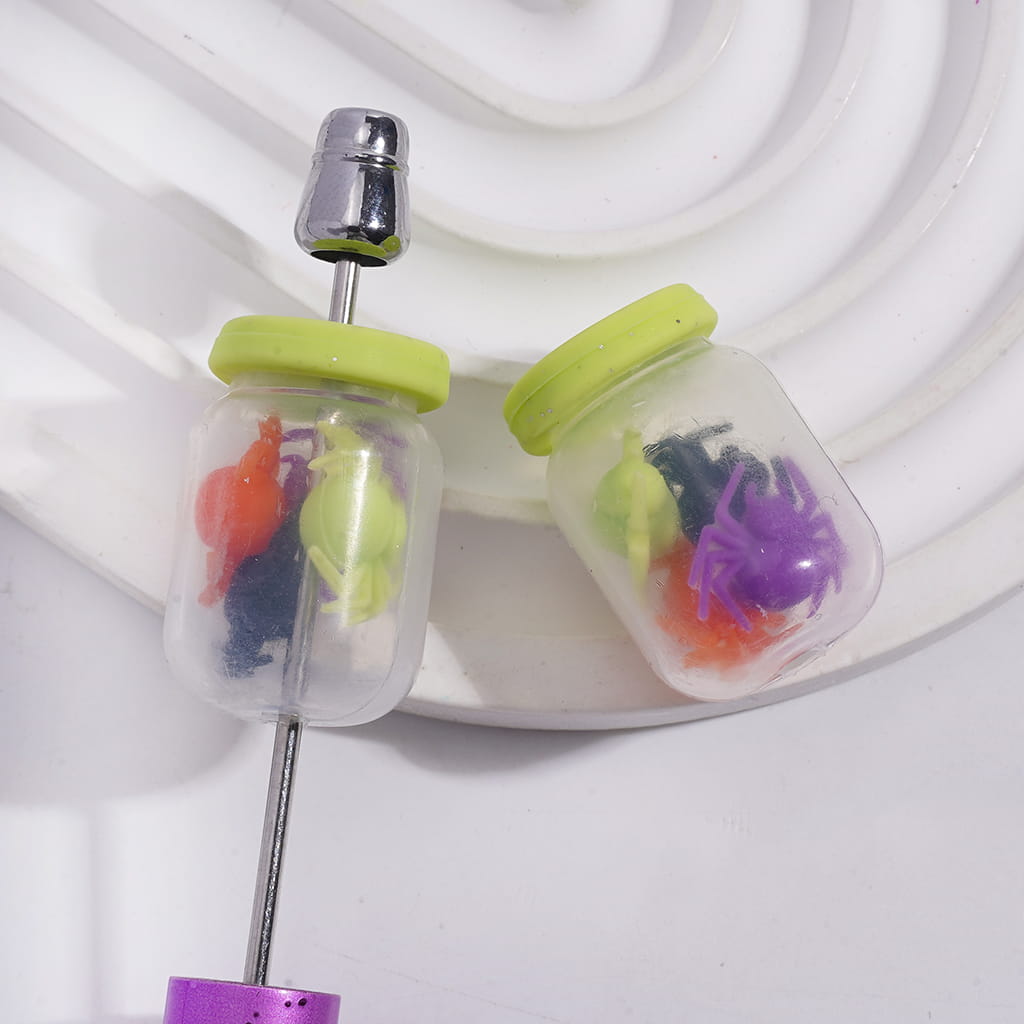 Soft Silicone Shaker Beads Bottle with Various Colors Lid, Small Spiders Embedded Inside Bottle, Small Size