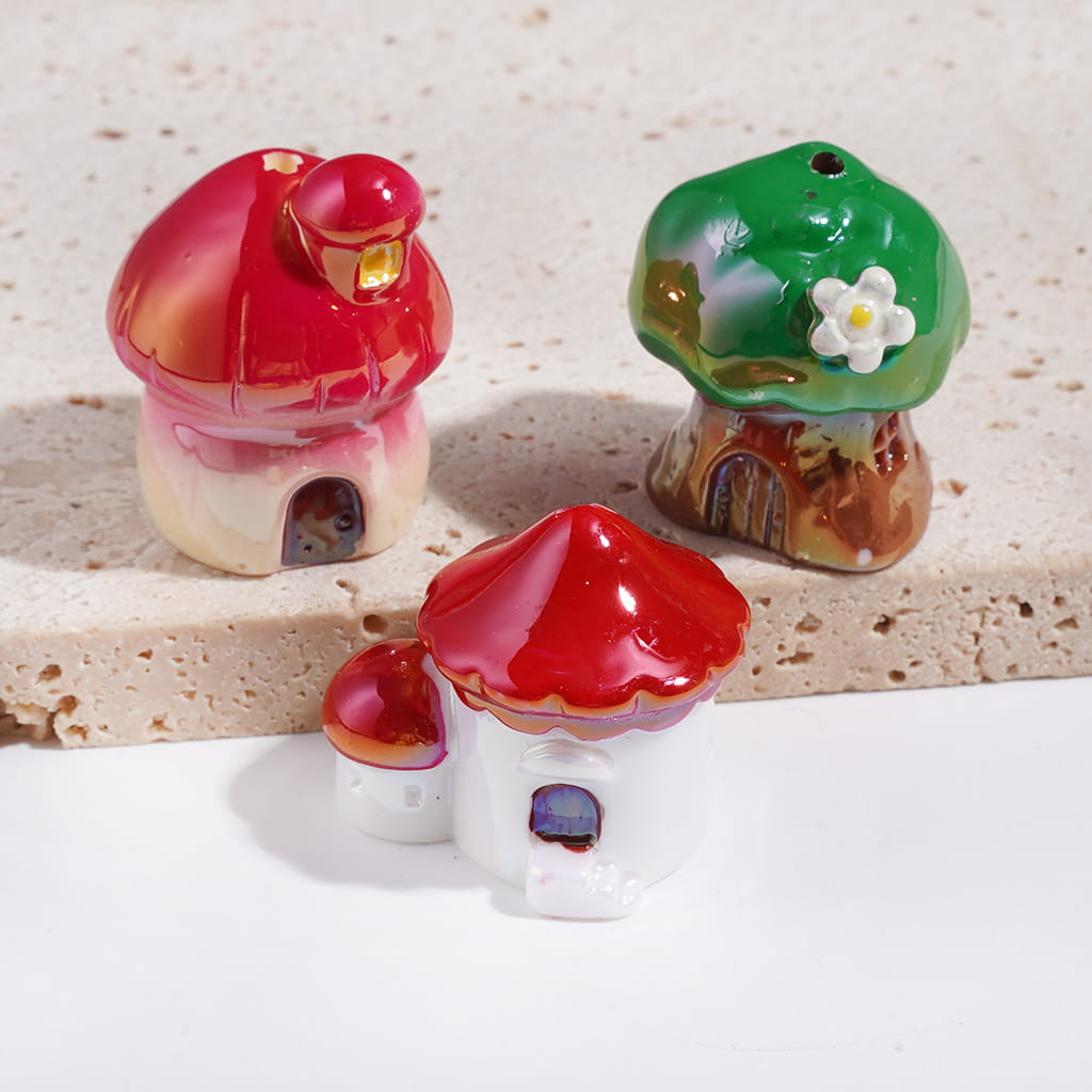 UV-Coated Acrylic Beads with Diverse Design Mushroom House Theme, Random Mix