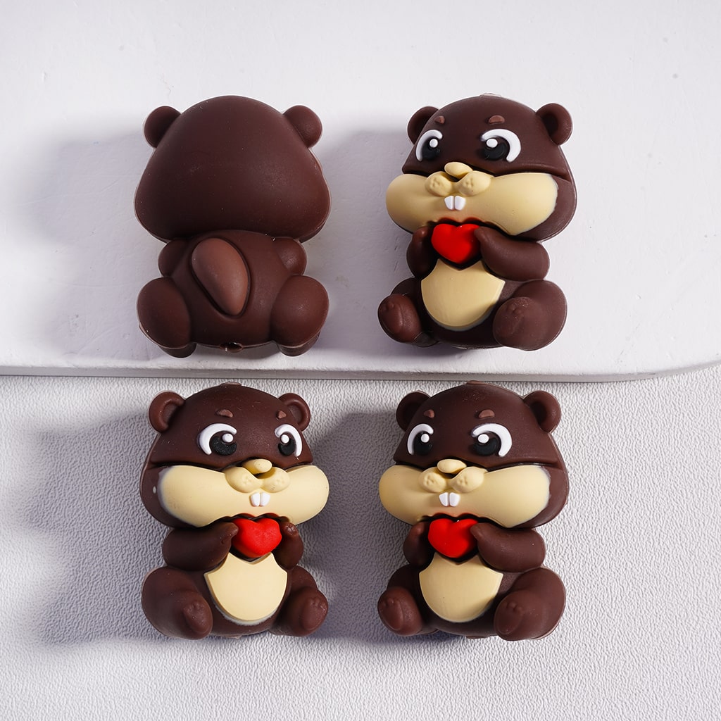 Silicone Focal Beads 3D Cute Squirrels Holds Red Hearts
