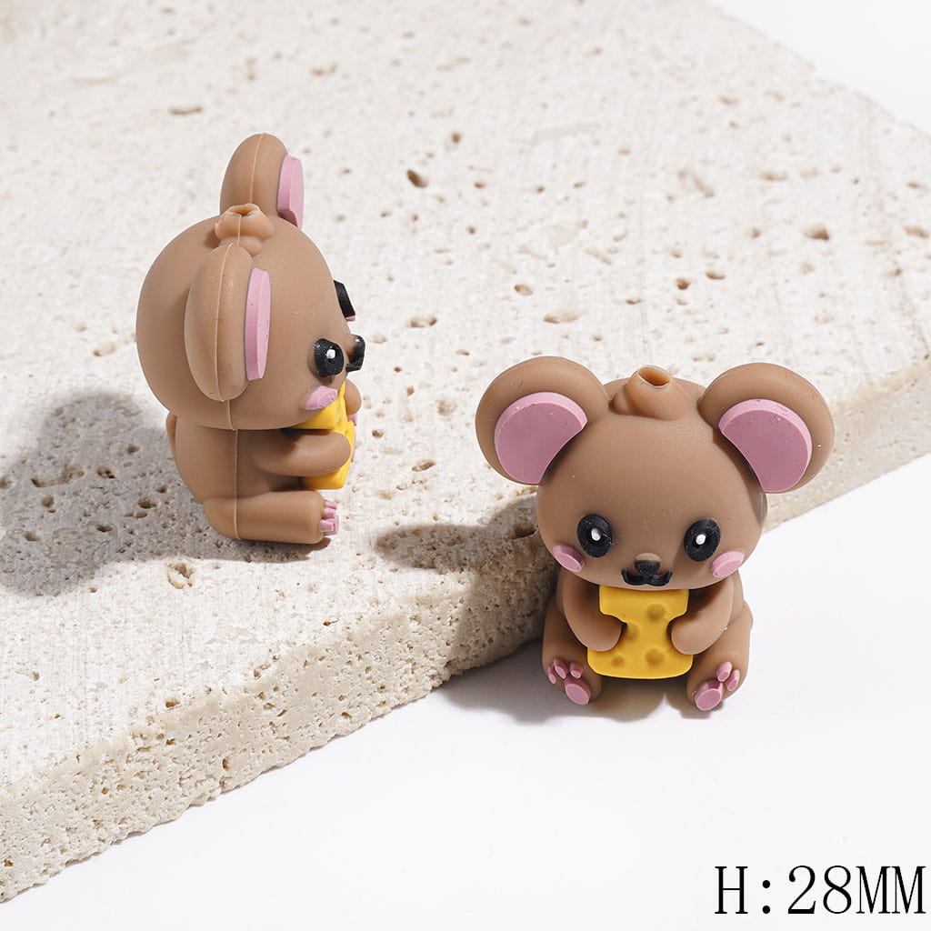 3D Silicone Focal Beads Brown Mouse Holding Cheese, Height 28MM