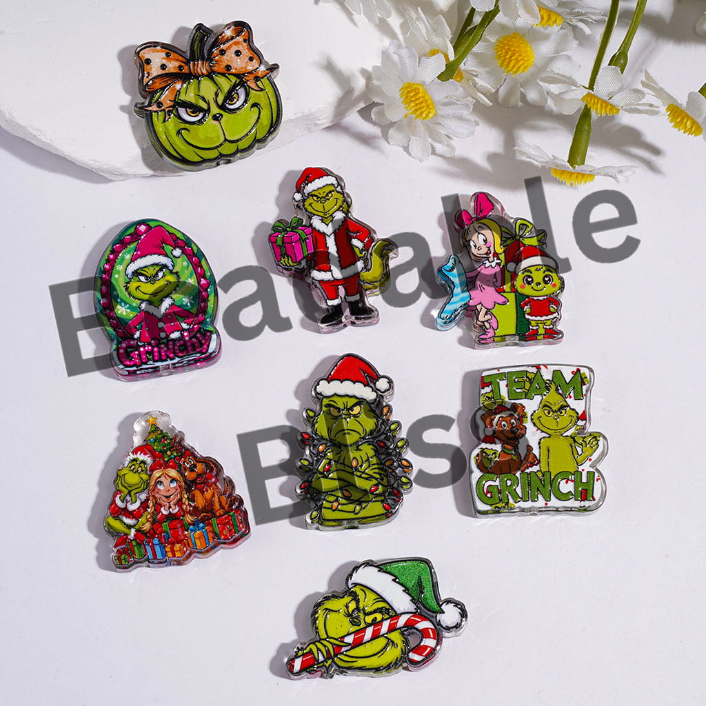 Funny Christmas Green Character Series Acrylic Beads, Semi-Clear, Random Mix