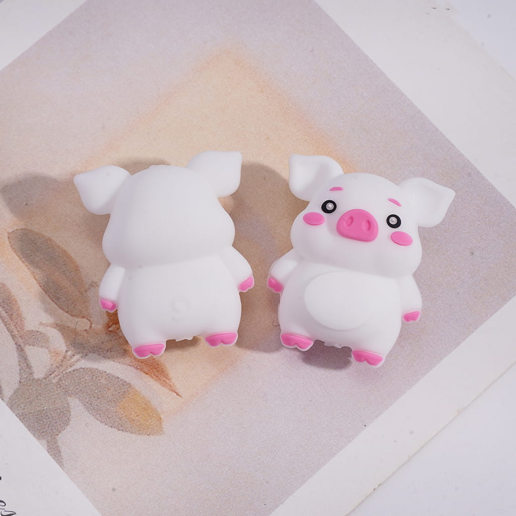 Silicone Focal Beads 3D Cute Pig with Pink Blush, Various Colors