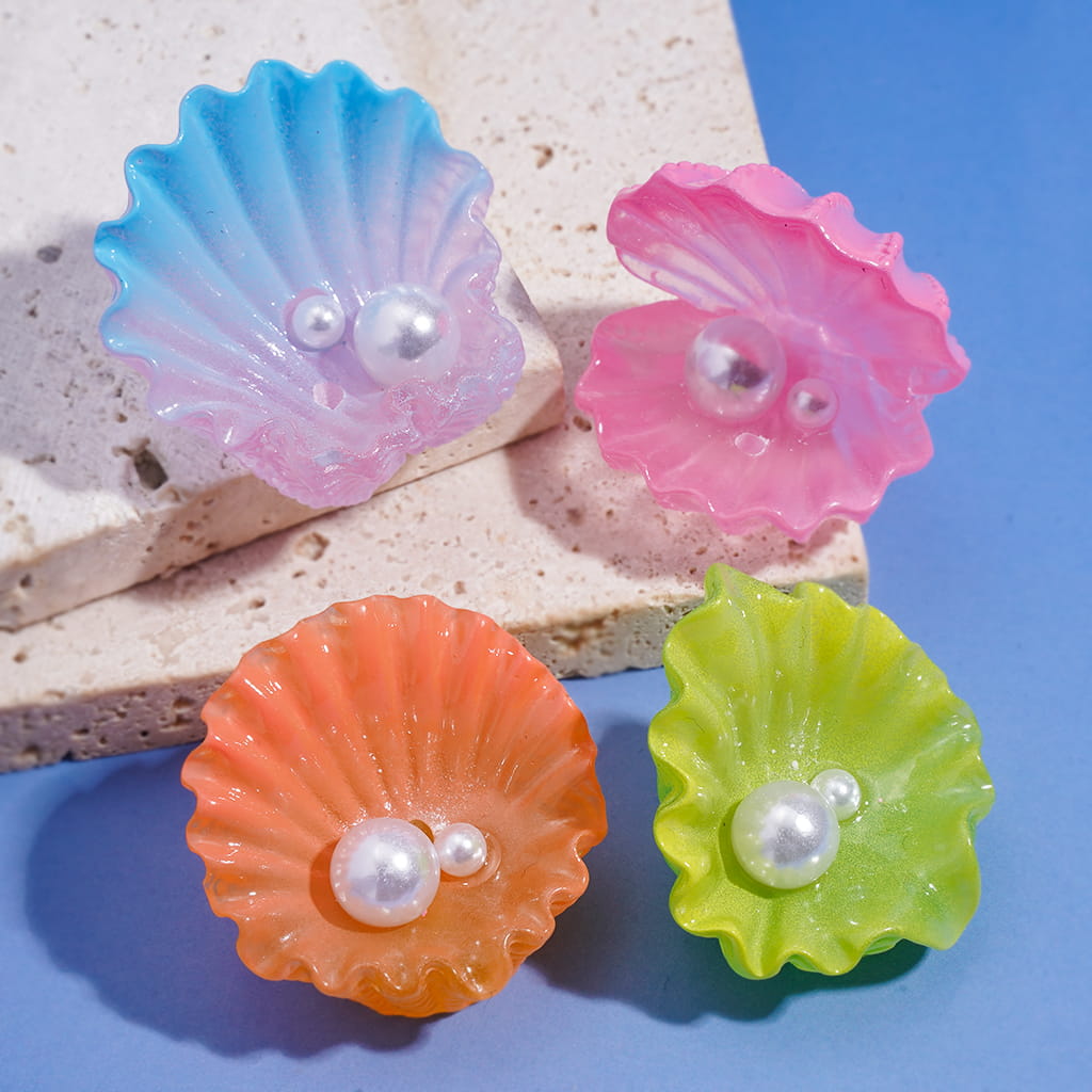 Acrylic Scallop and Conch Beads with White Pearls Ocean Style, Random Mix