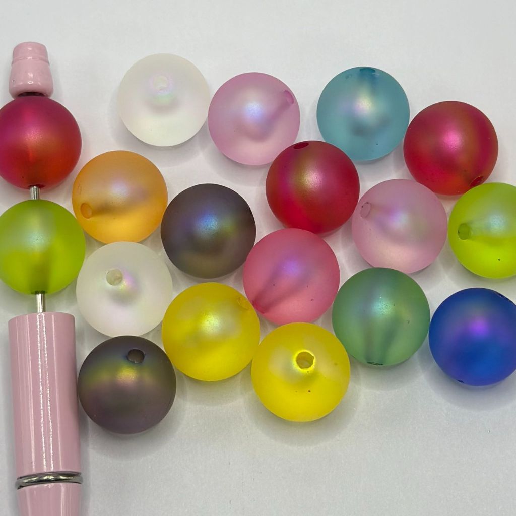 カラフルなラバータッチペイントビーズ ファントムフィールアクリルビーズ ランダムミックス 18mm、16mm、14mm