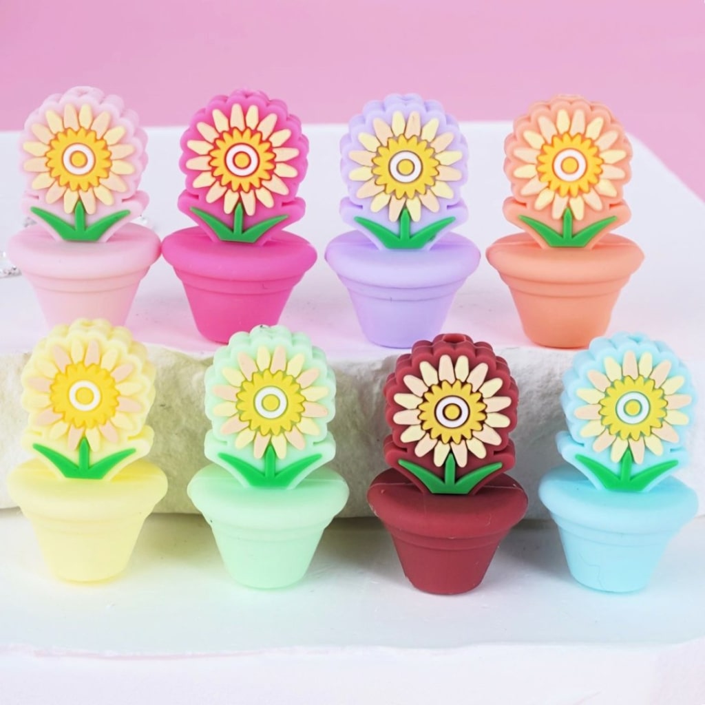 3D Cute Sunflowers Pot Silicone Focal Beads, Random Mix