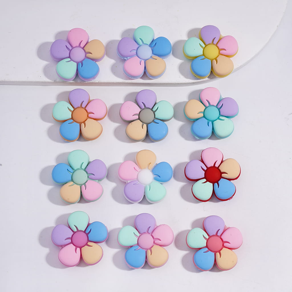 Silicone Focal Beads Five-Petaled Flower Series, Multi-Color, Random Mix