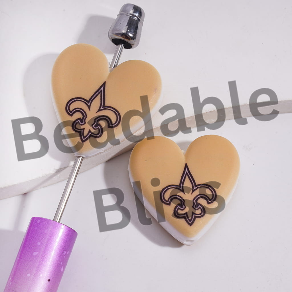Silicone Focal Beads with American Football NOLA Pattern, Flat Heart Shape