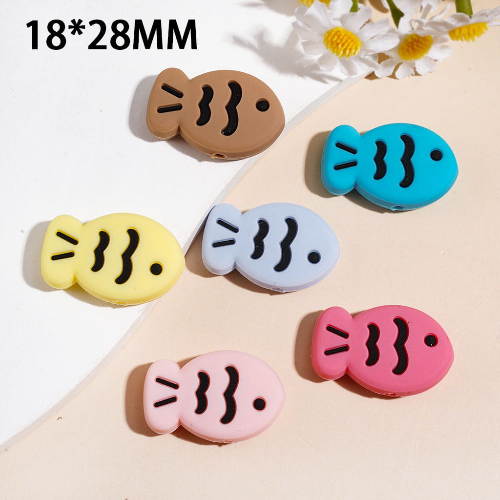 Silicone Focal Beads Fish with Black Lines, Multi-Color, 18*28MM Random Mix