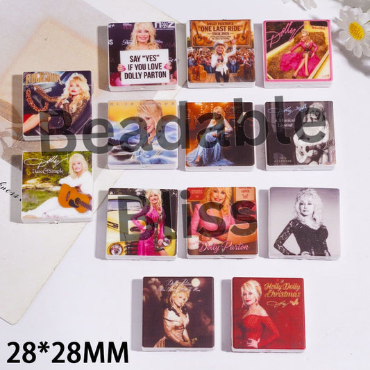 Silicone Focal Beads American Singer Series, 28*28MM, Flat Square Shape, Random Mix