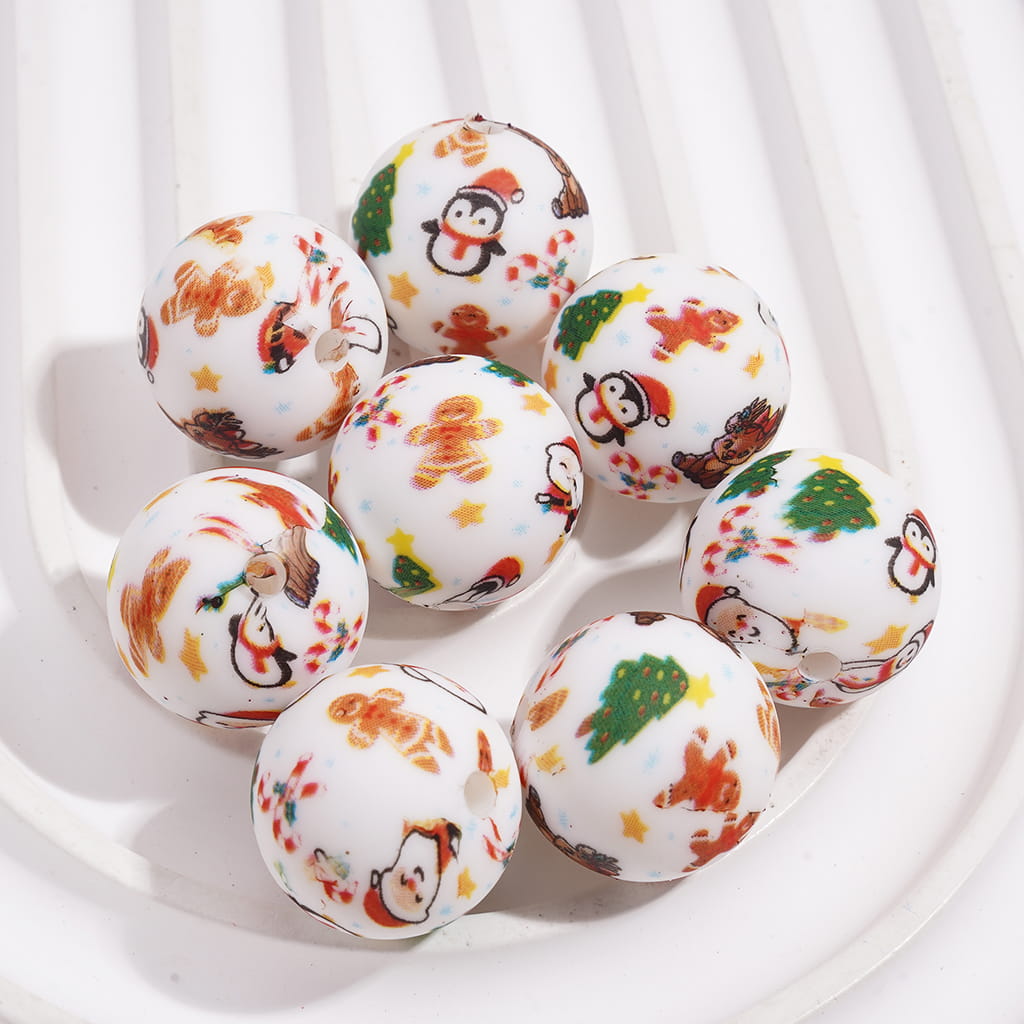 Printed Silicone Beads with Deer Penguin Gingerbread Candy Cane Christmas Tree Santa Claus Snowman Prints, 15MM