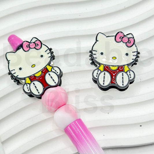 繊細でキュートな合金製HK子猫（赤黄色、ピンクの蝶結び、透明ラインストーン、オーバルパール、粘土ビーズ付き）、約35×30mm