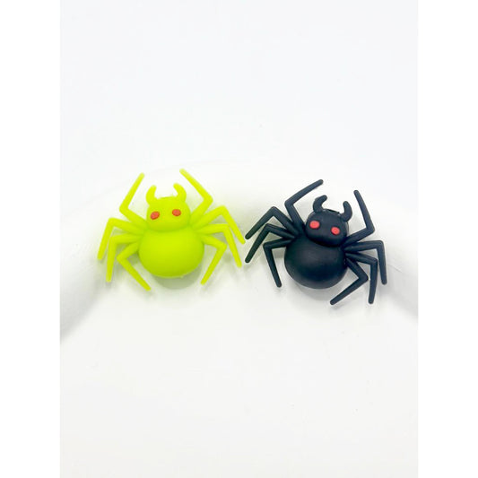 ビーズスパイダー、赤い目を持つ3Dスパイダービーズ、緑と黒の色、シリコンフォーカルビーズ