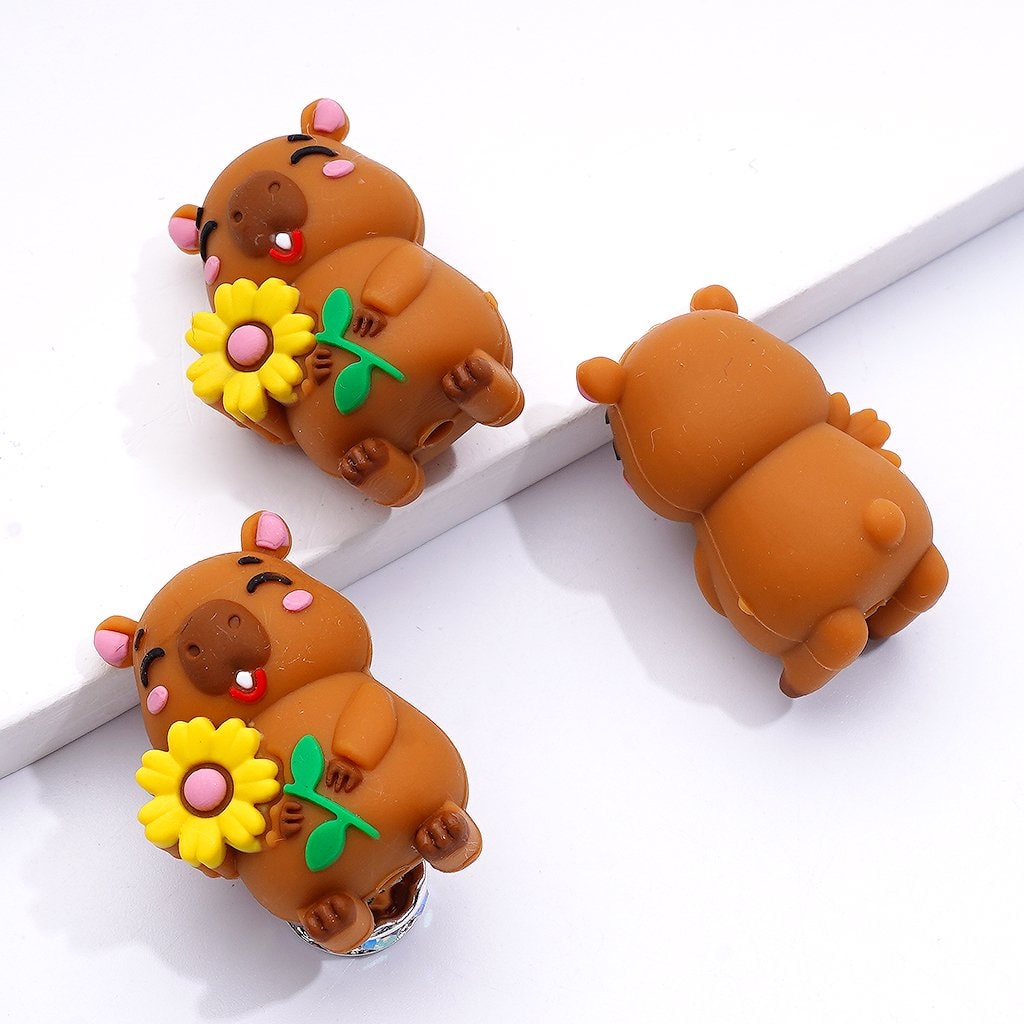 3D Little Cute Capybara Animal Silicone Focal Beads