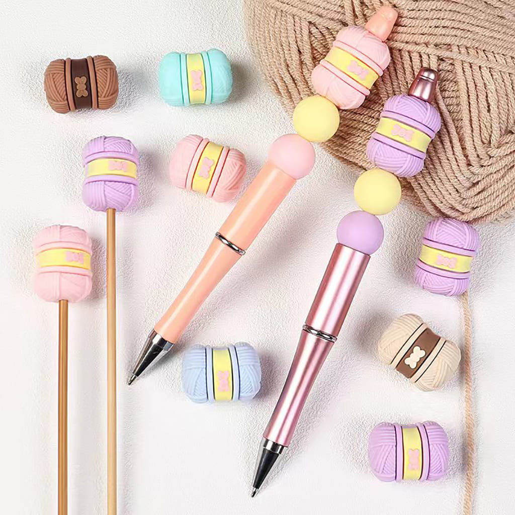 Silicone Focal Beads 3D Wool Yarn with Bowtie, 25*19MM, Multi-Color