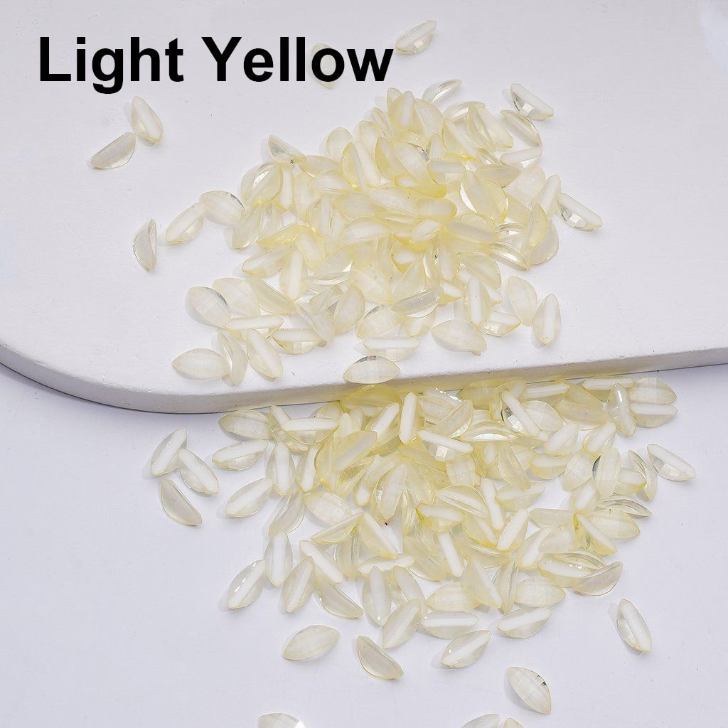 Mini Cute Glitter Tree Leaves Charm Jewelry Accessories （64.5g for 1000 Pieces)