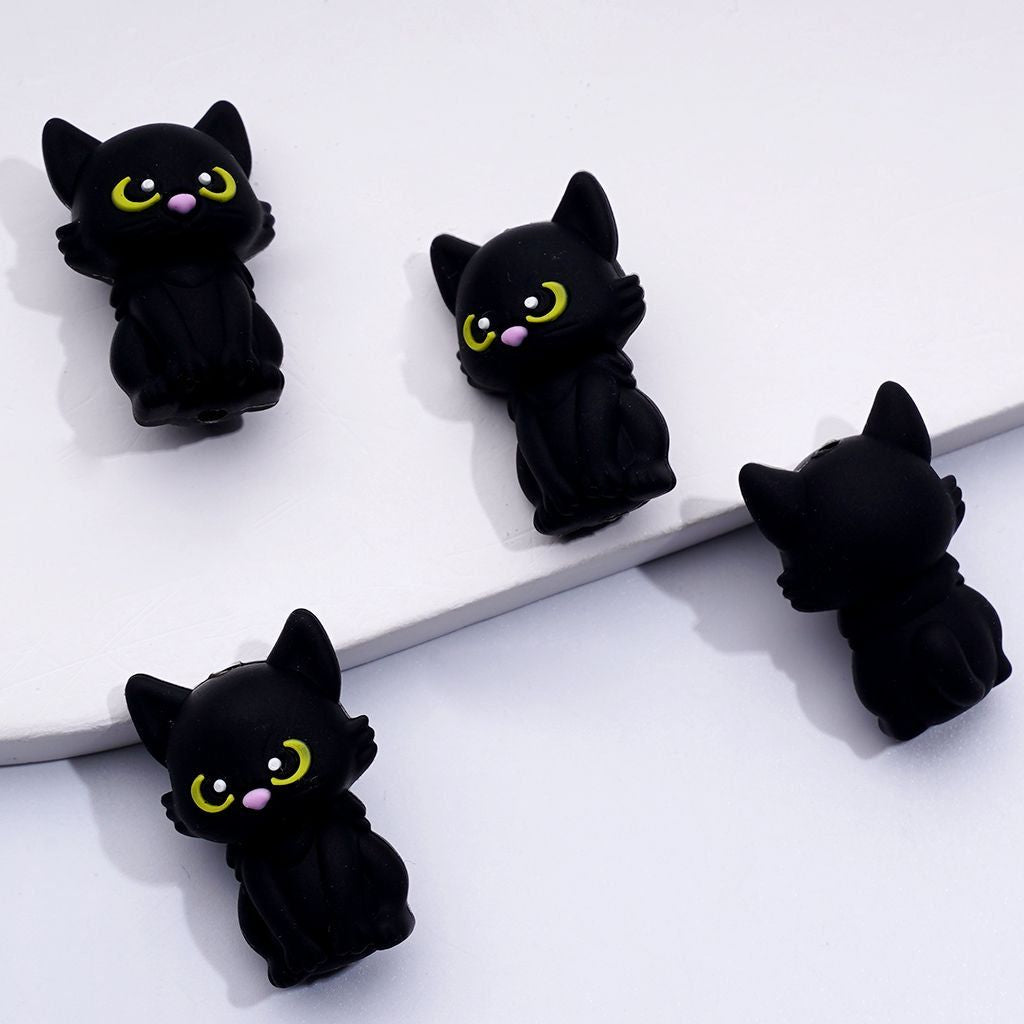 3D Little Black Cat with Yellow Green Eyes Silicone Focal Beads