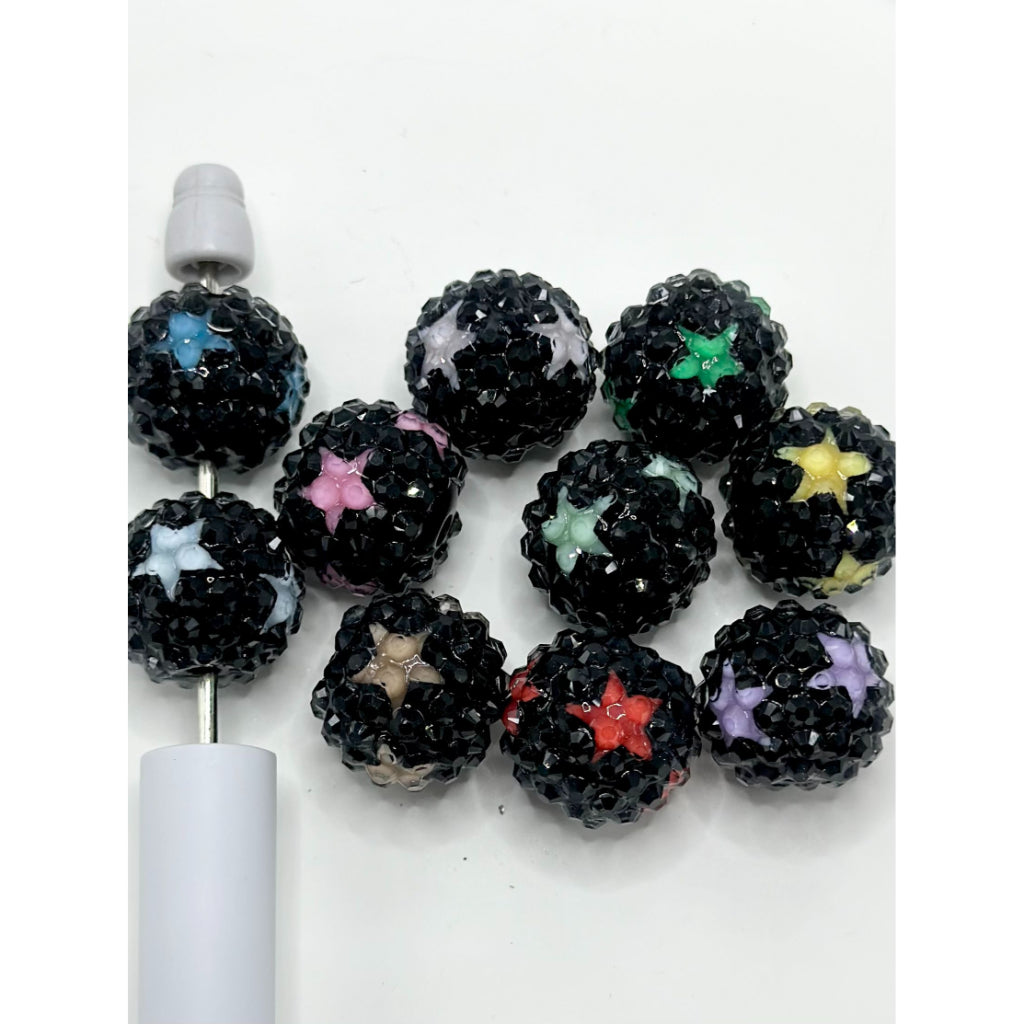 透明アクリルラインストーンと小さな星が付いた黒のアクリルビーズ、ランダムミックス、18MM