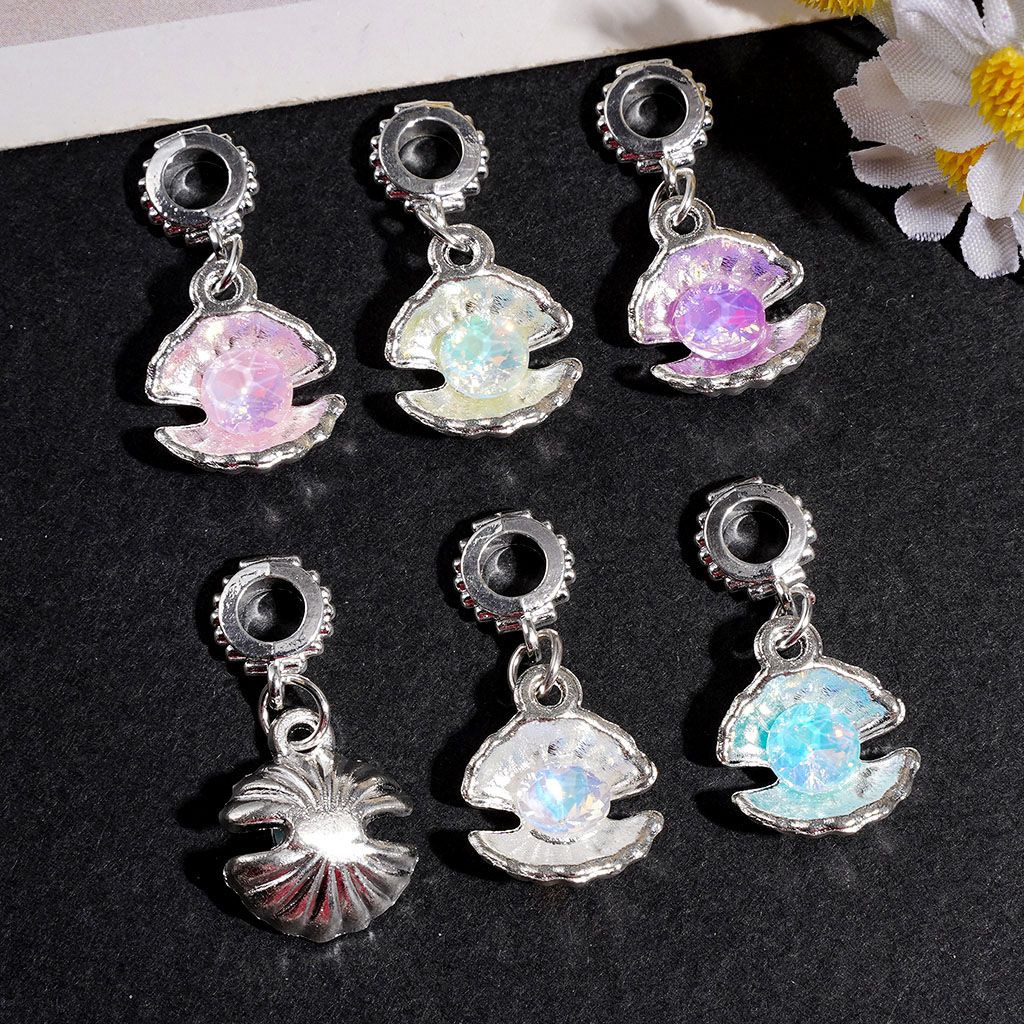 Alloy Bail Loop Beads, Charm Pendants Seashell with Cone Shaped Rhinestone, Jewelry Accessories, Multi-Color, Random Mix