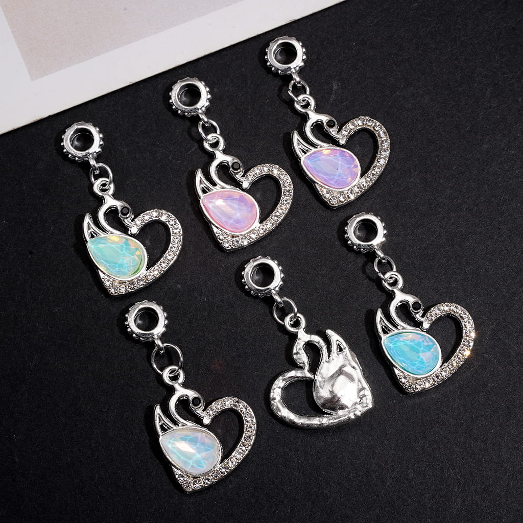 Silver Alloy Charms Pendant Heart-Shaped Swan Design and Clear Rhinestones, Jewelry Accessories
