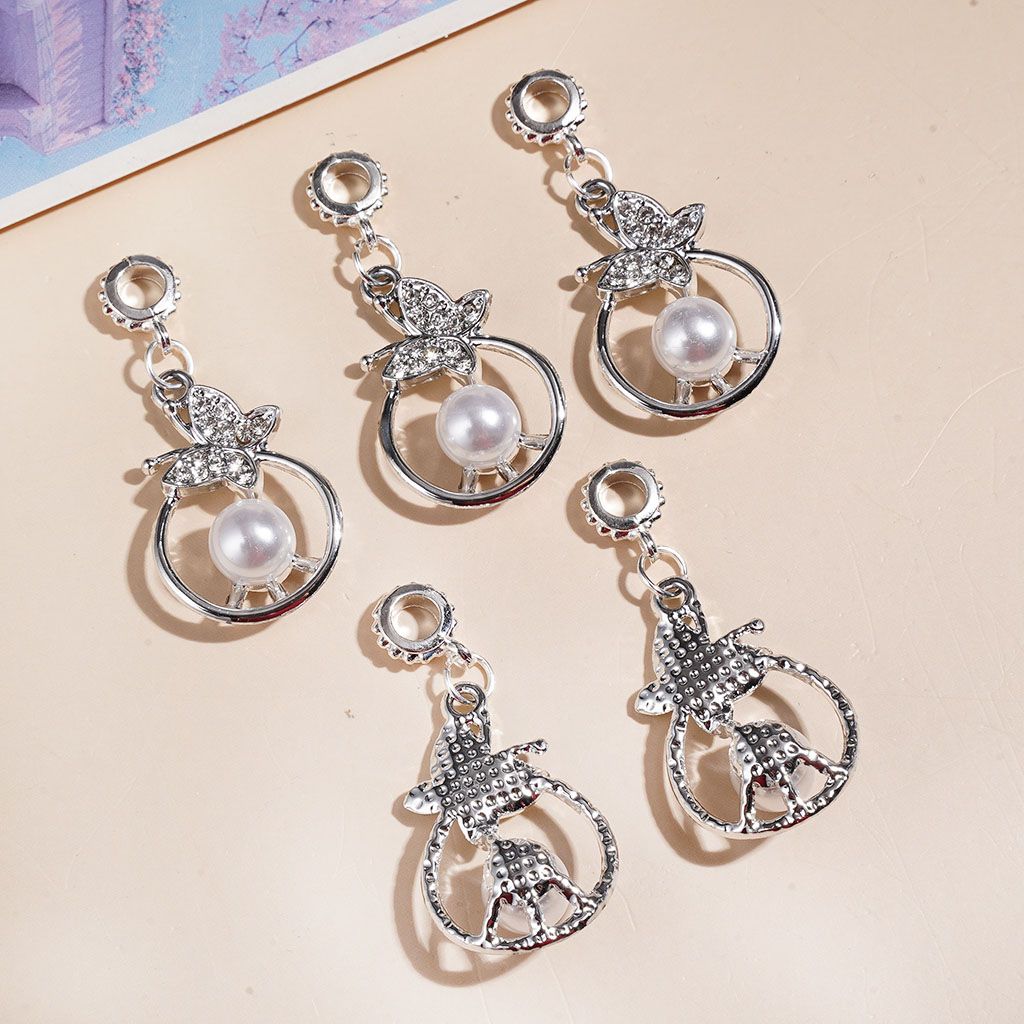 Silver Alloy Bail Loop Beads with Charm Pendants Hollowed Circle with Big Pearl Butterfly and Clear Rhinestones, Jewelry Accessories